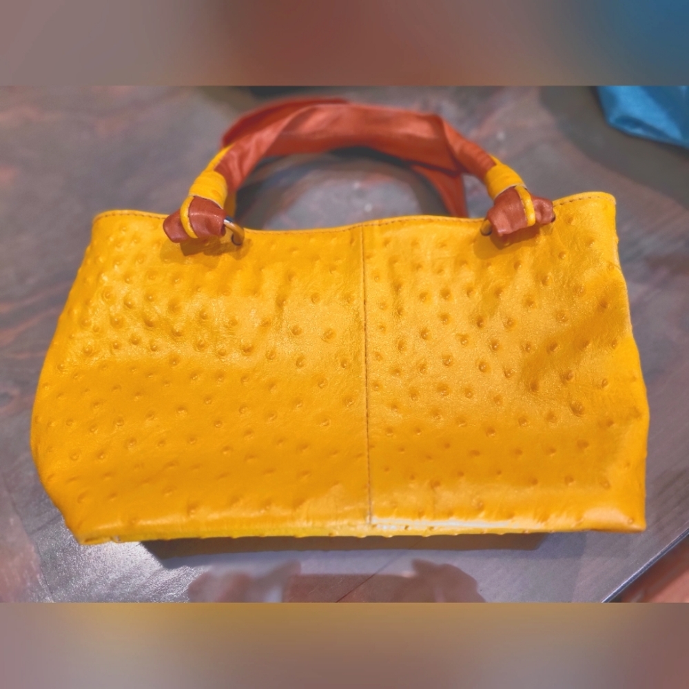 Ceoni Piero Italian ostrich leather handbag